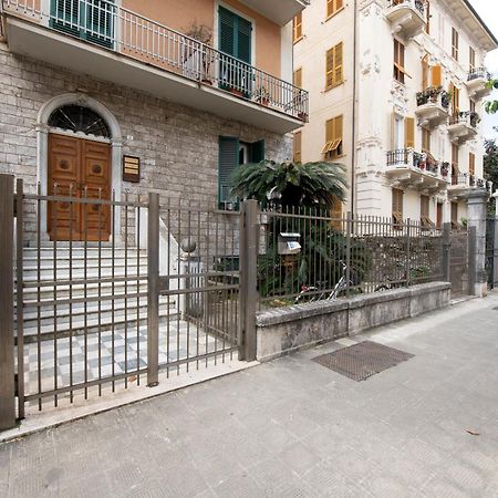 243B - Appartamento Mignon - Sara Home Chiavari, 200Metri Dal Mare Buitenkant foto