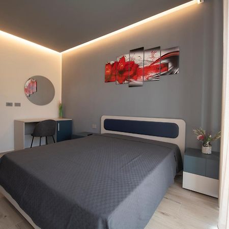243B - Appartamento Mignon - Sara Home Chiavari, 200Metri Dal Mare Buitenkant foto