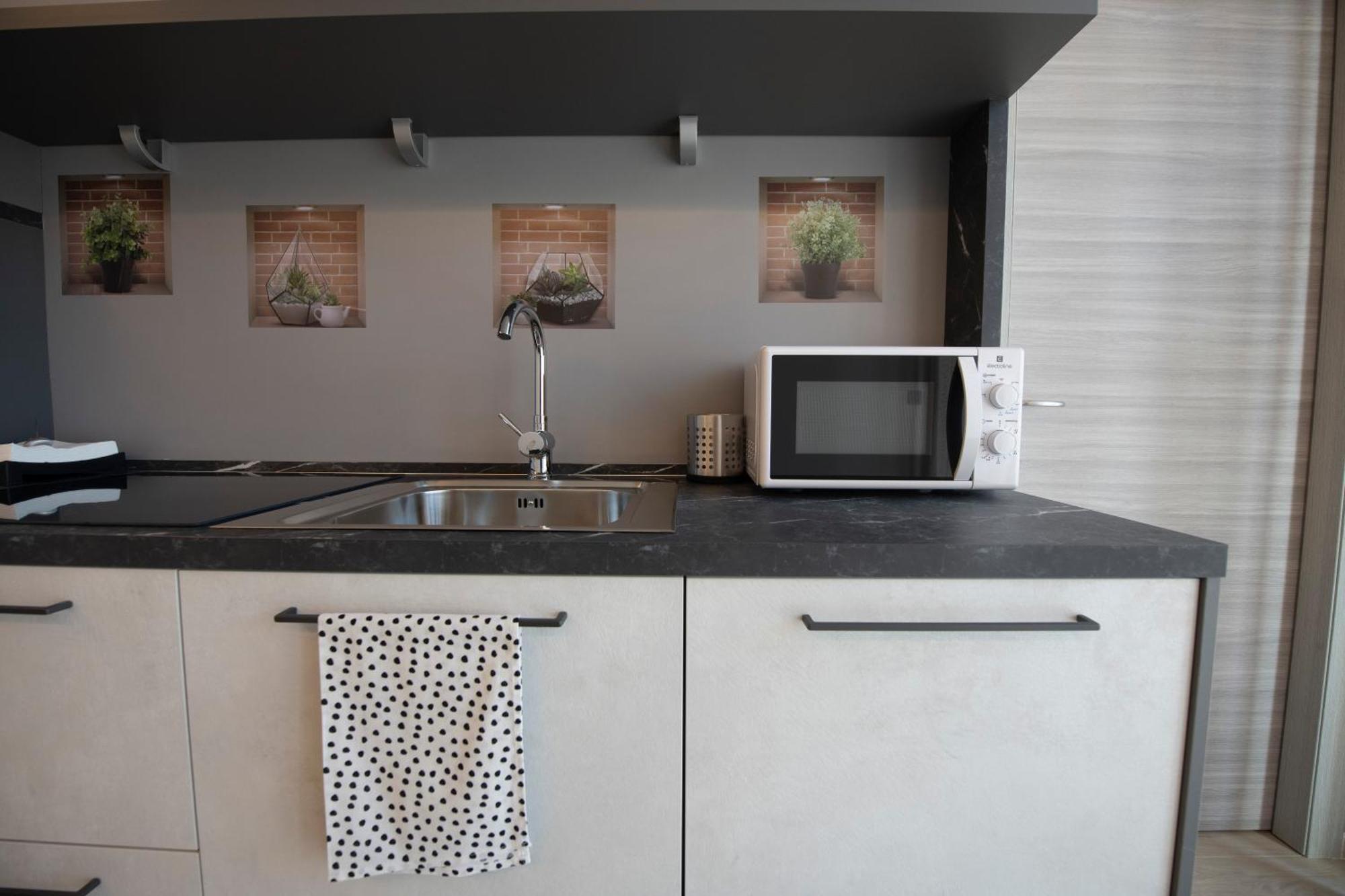243B - Appartamento Mignon - Sara Home Chiavari, 200Metri Dal Mare Buitenkant foto