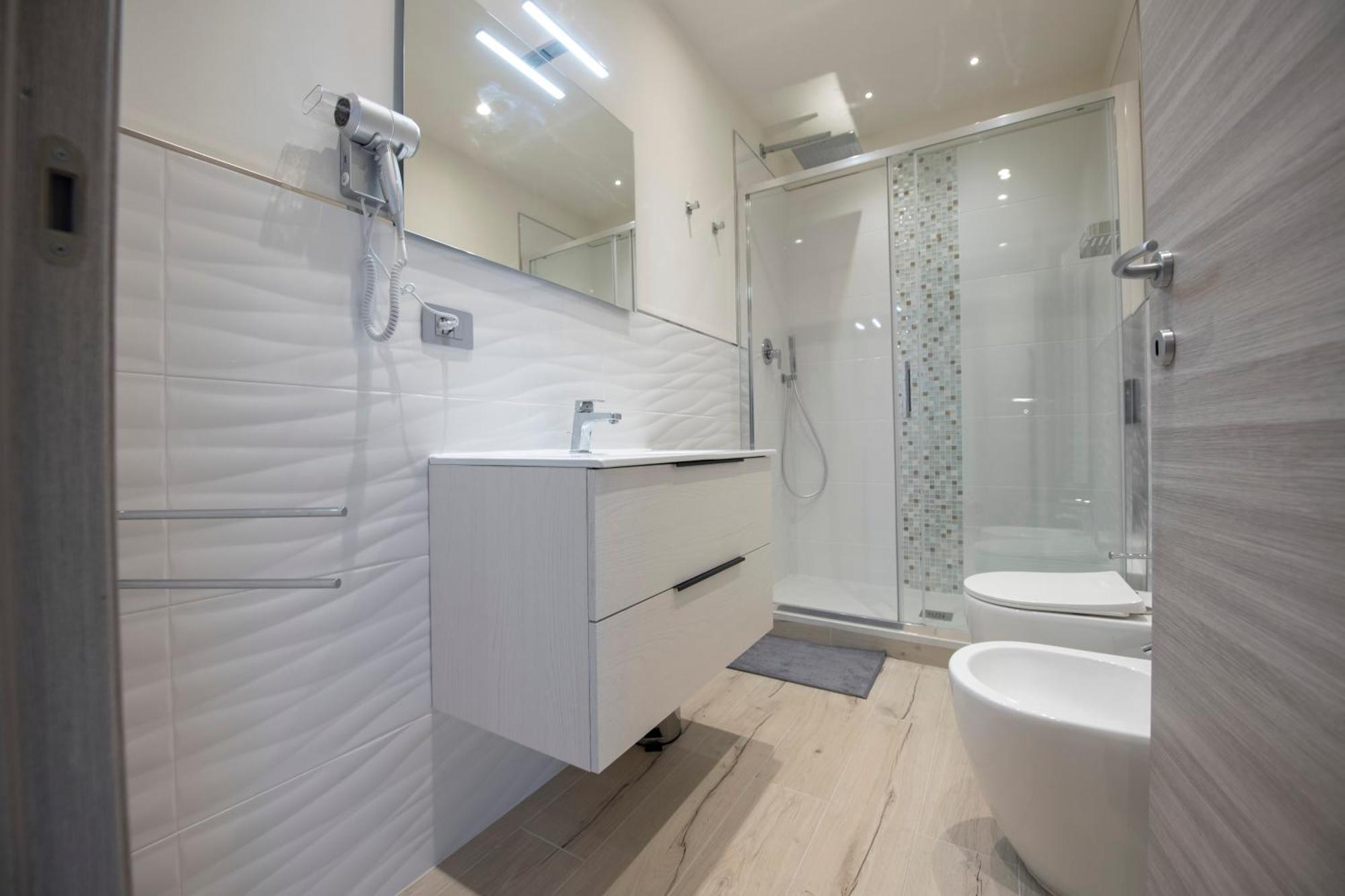 243B - Appartamento Mignon - Sara Home Chiavari, 200Metri Dal Mare Buitenkant foto